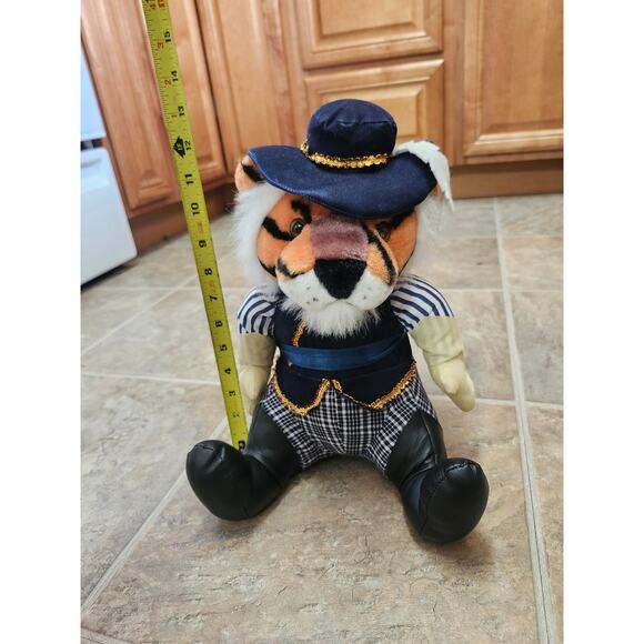Royal Plush Toys Inc Elizabethan Costume Dressed Tiger 14" Stuffed Animal Toy - Picture 5 of 10